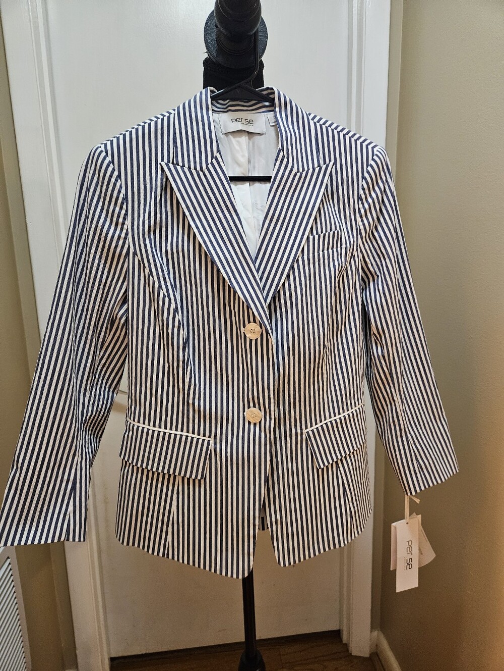 Per Se Women’s Navy and White Striped Blazer Size 6 NWT